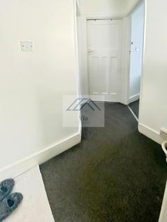 undefined, Luton LU4