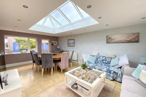 3 bedroom detached bungalow for sale, College Avenue, Scartho