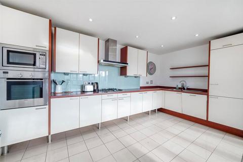 2 bedroom apartment for sale, Rayleigh Road, London, ., E16 1AX