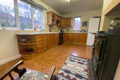 3 bedroom property with land for sale, Lyngarth, Exelby Road, Bedale, DL8 2ER