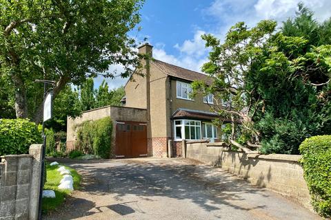 3 bedroom property with land for sale, Lyngarth, Exelby Road, Bedale, DL8 2ER