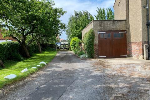 3 bedroom property with land for sale, Lyngarth, Exelby Road, Bedale, DL8 2ER