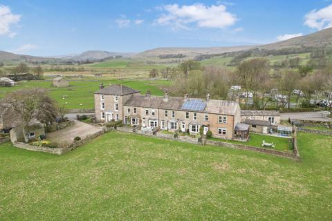4 Brandymires, Hawes