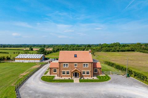 6 bedroom detached house for sale, Green Balk, Great Broughton, Middlesbrough, TS9 7ED