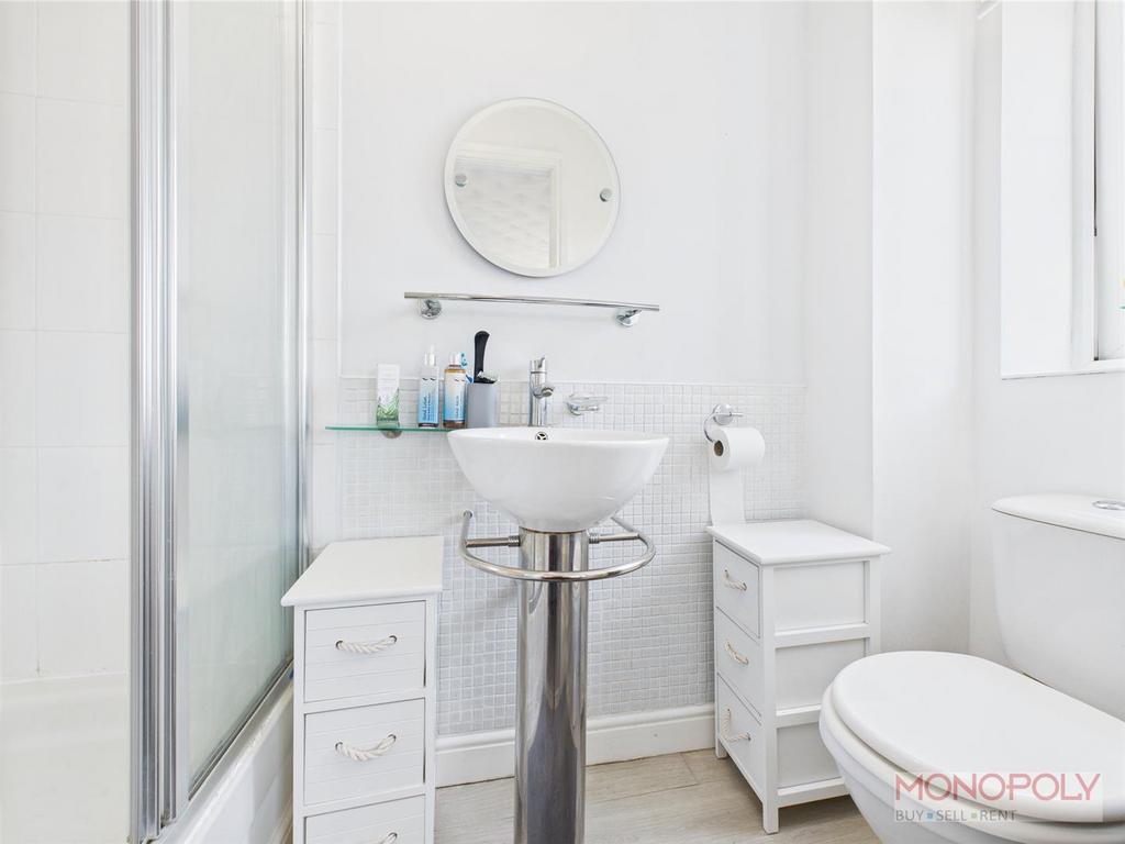 CAM04439 G0-PR0051-STILL001.jpg