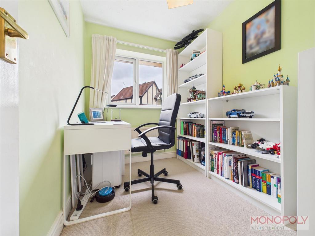 CAM01943 G0-PR0449-STILL016.jpg