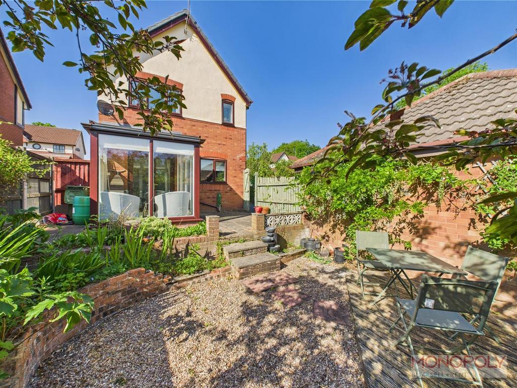 CAM04439 G0-PR0048-STILL008.jpg