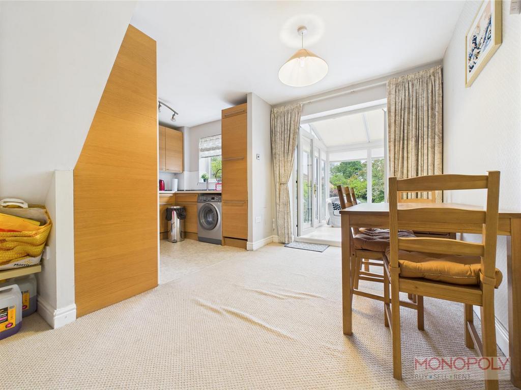 CAM01943 G0-PR0449-STILL003.jpg