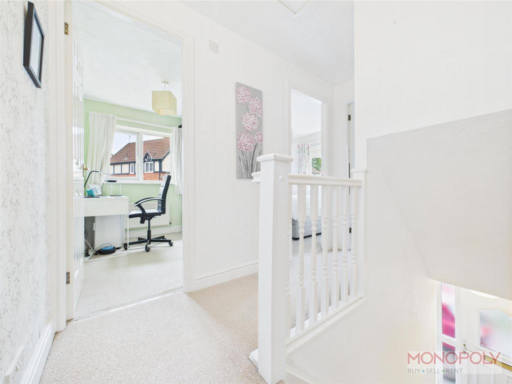 CAM01943 G0-PR0449-STILL011.jpg