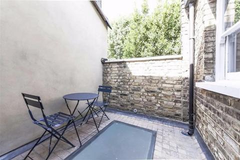 2 bedroom house to rent, Ryders Terrace, London NW8