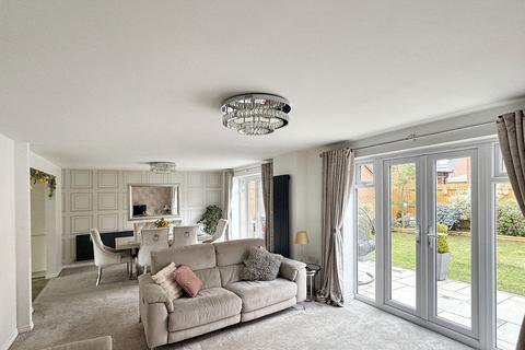 4 bedroom detached house for sale, Northumberland Road, Norlands Green, Widnes