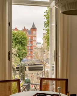 1 bedroom apartment for sale, Earls Court Square, Earls Court, SW5