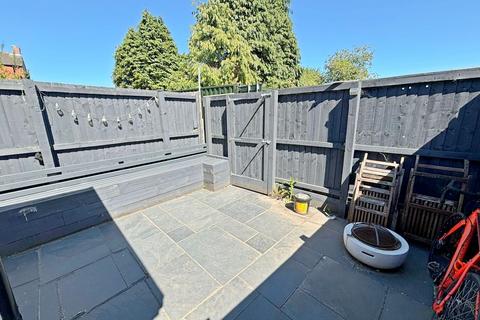 2 bedroom terraced house for sale, Chorley Road, Westhoughton, BL5