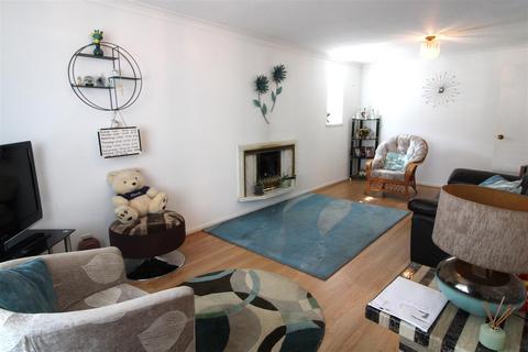 undefined, Aldeburgh Avenue, Newcastle Upon Tyne NE15