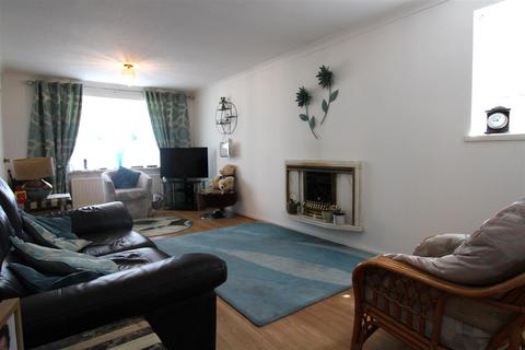 undefined, Aldeburgh Avenue, Newcastle Upon Tyne NE15
