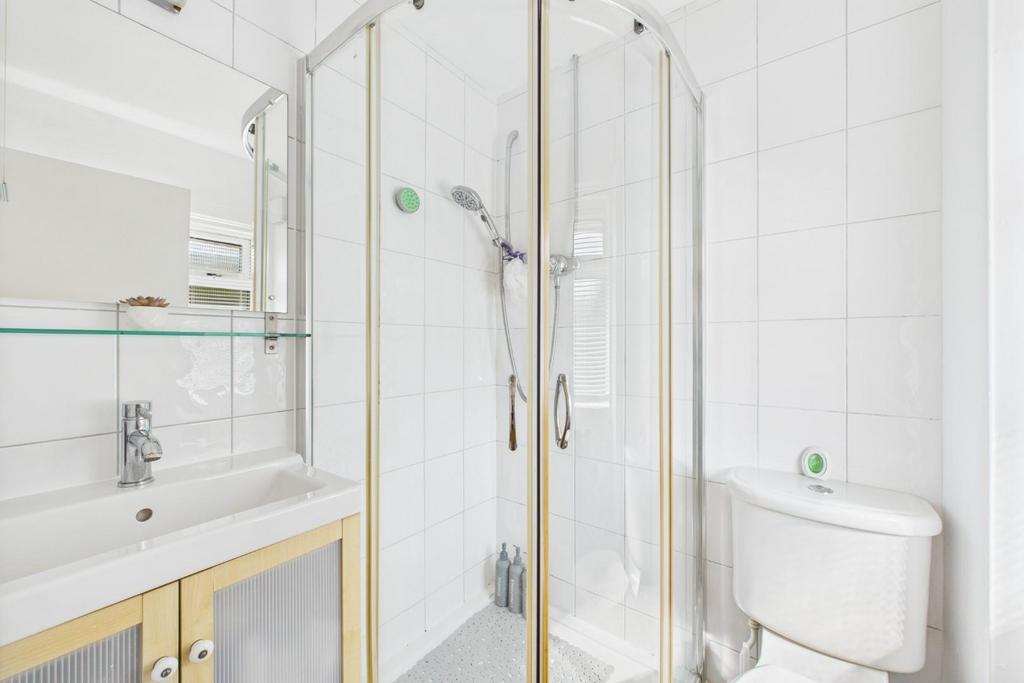 CAM04106 G0-PR0163-STILL016.jpg