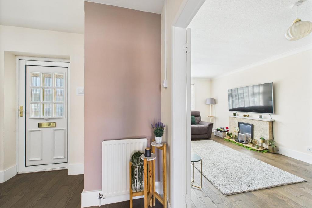 CAM04106 G0-PR0163-STILL020.jpg