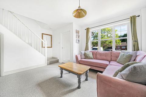 16 Fairfax Gate, Holton, Oxford, OX33 1QE