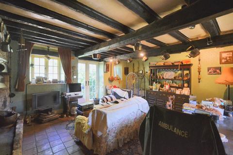 3 bedroom cottage for sale, The Street, East Knoyle, Salisbury
