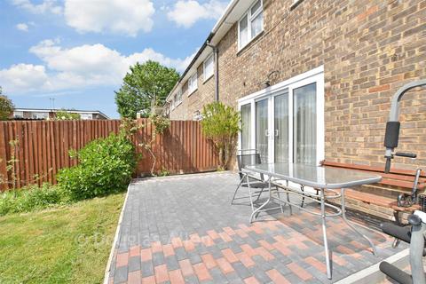 undefined, Curling Tye, Basildon, Essex