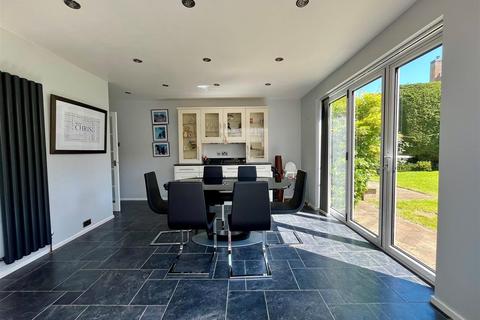 3 bedroom detached house for sale, Beverley Road, South Cave, Brough