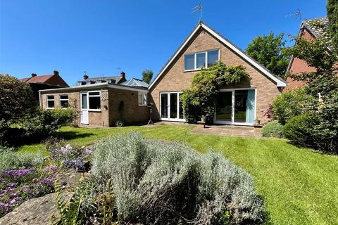3 bedroom detached house for sale, Beverley Road, South Cave, Brough