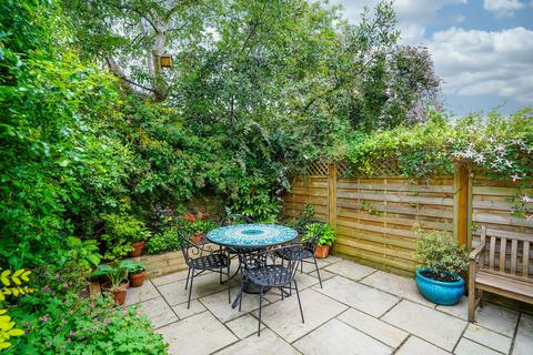 7 Edgebrook Road, Sheffield, S7 1SG