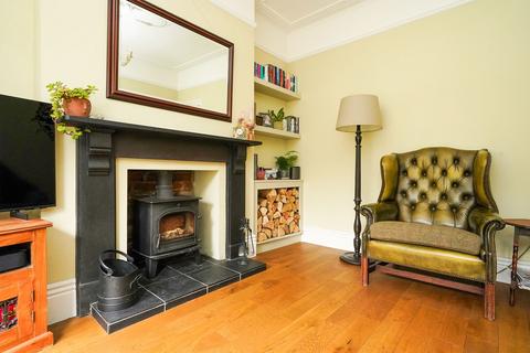 7 Edgebrook Road, Sheffield, S7 1SG