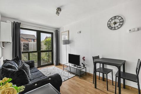 undefined, Gateway, Surrey KT13
