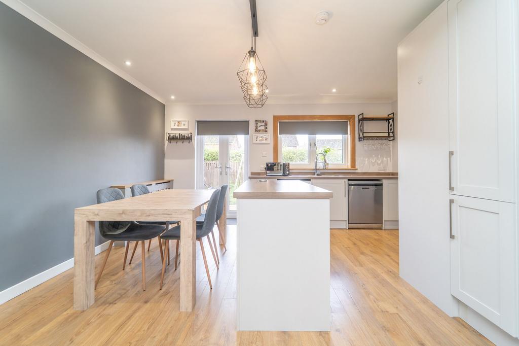 Dining / Kitchen