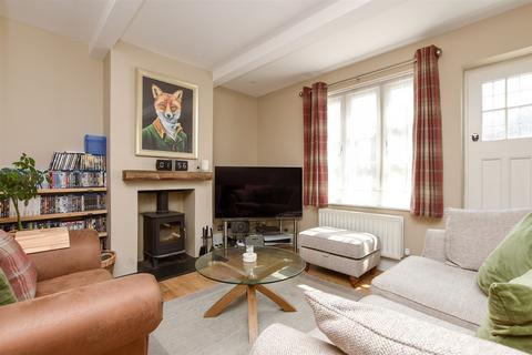 2 bedroom terraced house for sale, New Road, Smallfield RH6