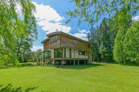 Brookfield Mill Road, Shiplake, Henley-on-thames, RG9 3LW