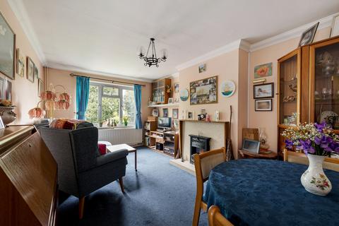 2 bedroom maisonette for sale, River Way, Loughton, IG10