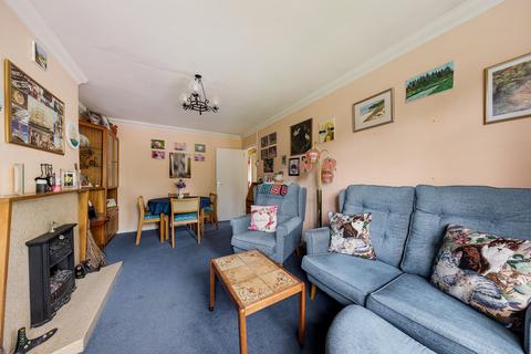 2 bedroom maisonette for sale, River Way, Loughton, IG10