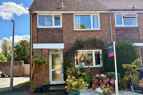 Yew Tree Close, Beaconsfield, HP9
