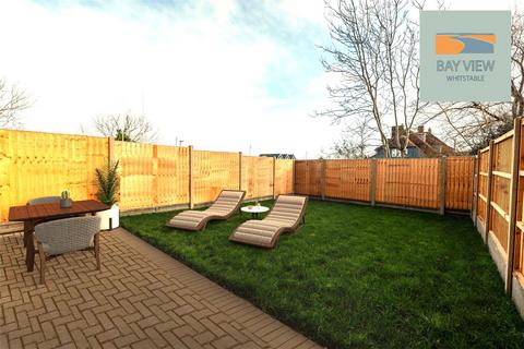 1 bedroom flat for sale, Wraik Hill, Whitstable, Kent, CT5