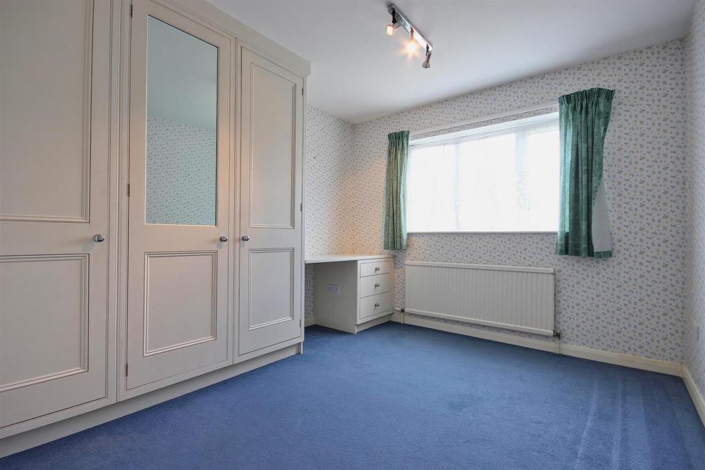 Bedroom 2 (rear)