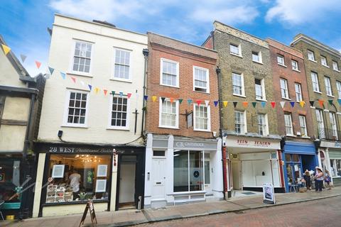 1 bedroom apartment to rent, High Street Rochester ME1
