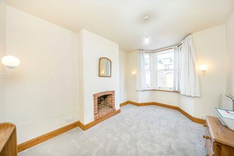 22 Railway Road, Teddington, TW11 8SB