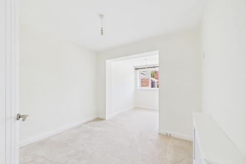 16 Basil Green, Orton Longueville, Peterborough, PE2 7AW