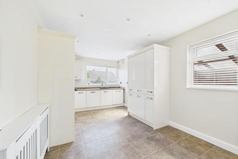 16 Basil Green, Orton Longueville, Peterborough, PE2 7AW
