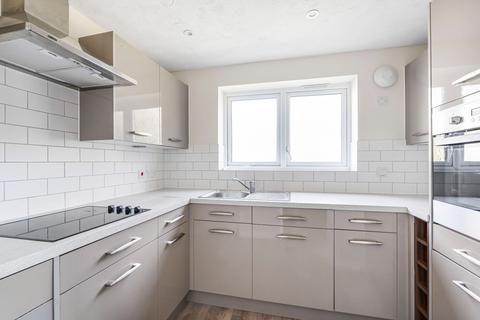 2 bedroom flat for sale, Asheldon Road, Torquay TQ1