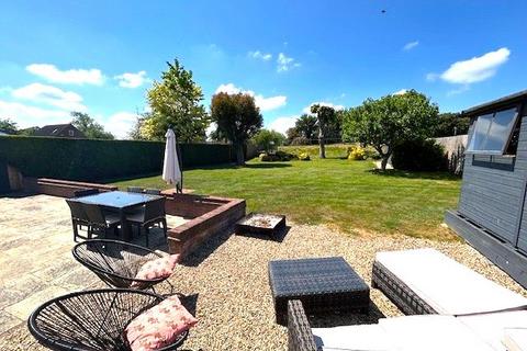 4 bedroom detached house for sale, Doctors Lane, Rippingale, Bourne, Lincolnshire, PE10