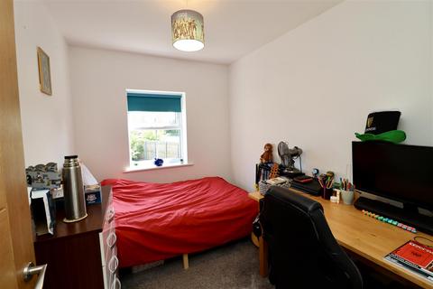 12 Cavendish Drive, Market Weighton, York, YO43 3GY