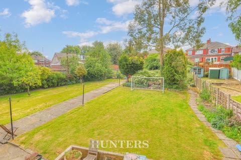 13 Conway Close, Middleton, Manchester, M24 1EW