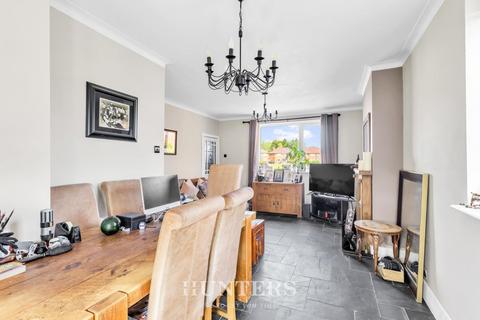13 Conway Close, Middleton, Manchester, M24 1EW