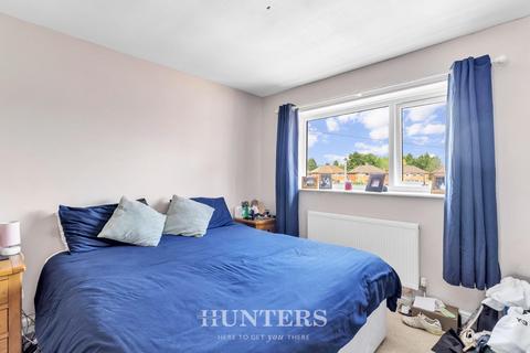 13 Conway Close, Middleton, Manchester, M24 1EW