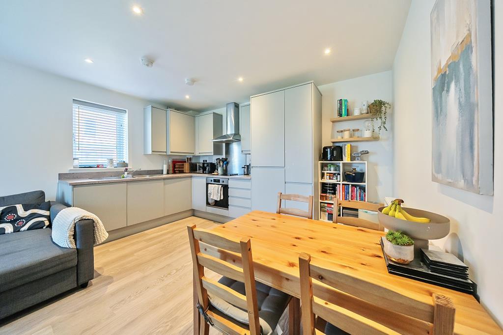 Kitchen/Dining Area