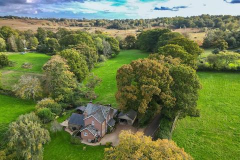 4 bedroom country house for sale, Shobley, BH24