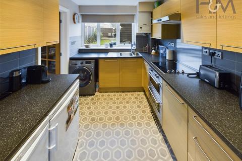 18 Raleigh Crescent, Stevenage, SG2 0EQ